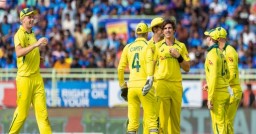 Mitchell Starc's fiery spell helps Australia bundle out India for 117 in 26 overs in 2nd ODI